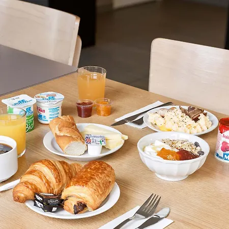 Hotel Montlhery Linas