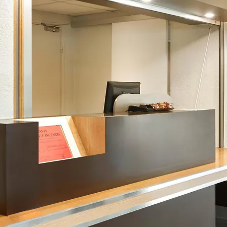 Hotel Montlhery Linas