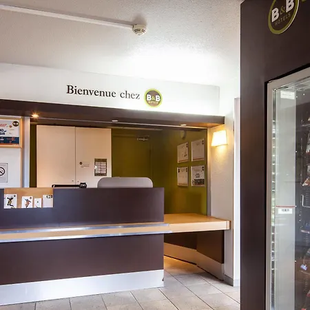 Montlhery Hotel Linas