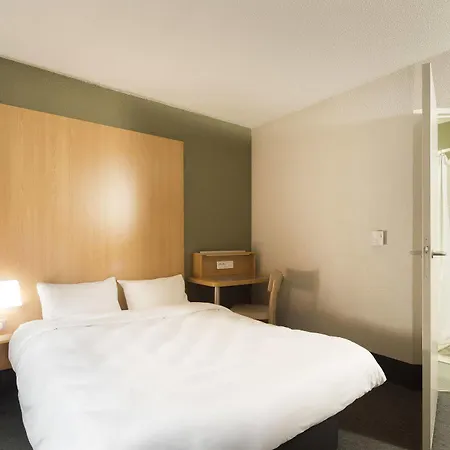 Montlhery Hotel
